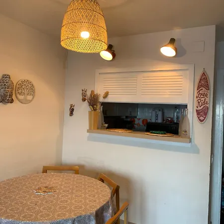 La Escala En Front De Avec Piscine Apartment