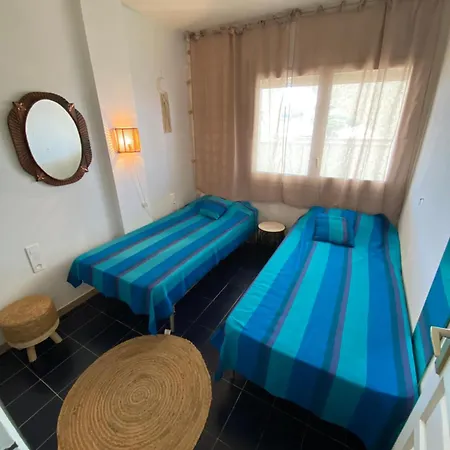 La Escala En Front De Avec Piscine Appartamento *